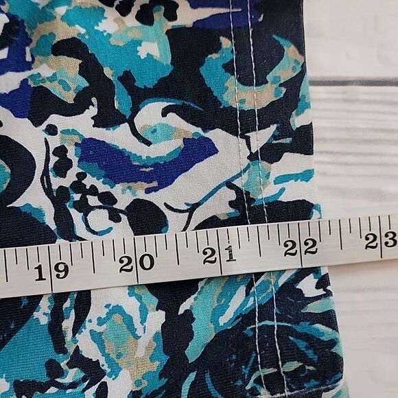 Christopher & Banks casual shacket watercolor print Women's Size MP - Picture 10 of 11